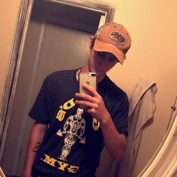 Meet your Posher, James - Picture 1 of 1